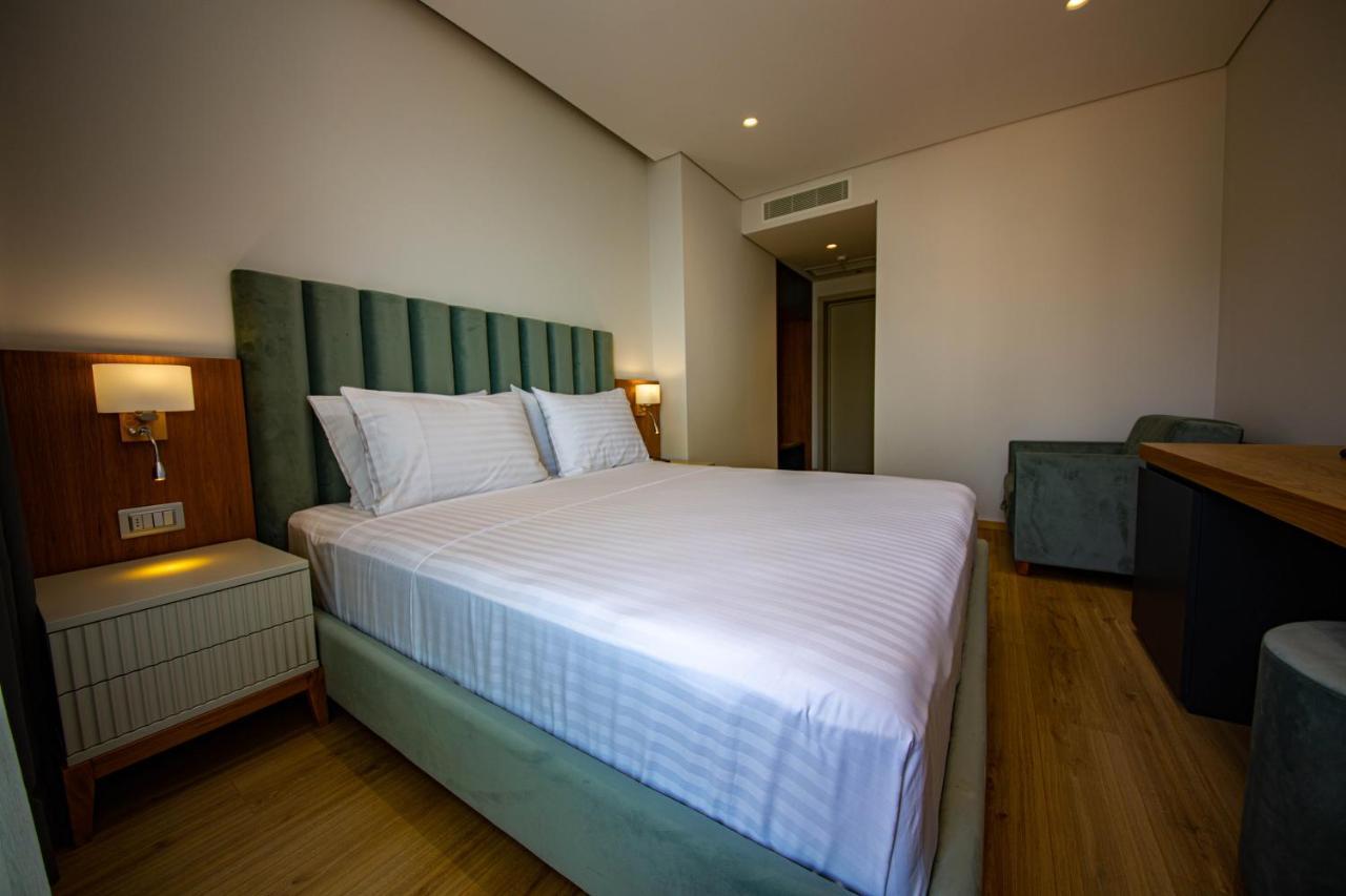 El Primero Hotel Sarande Exterior photo